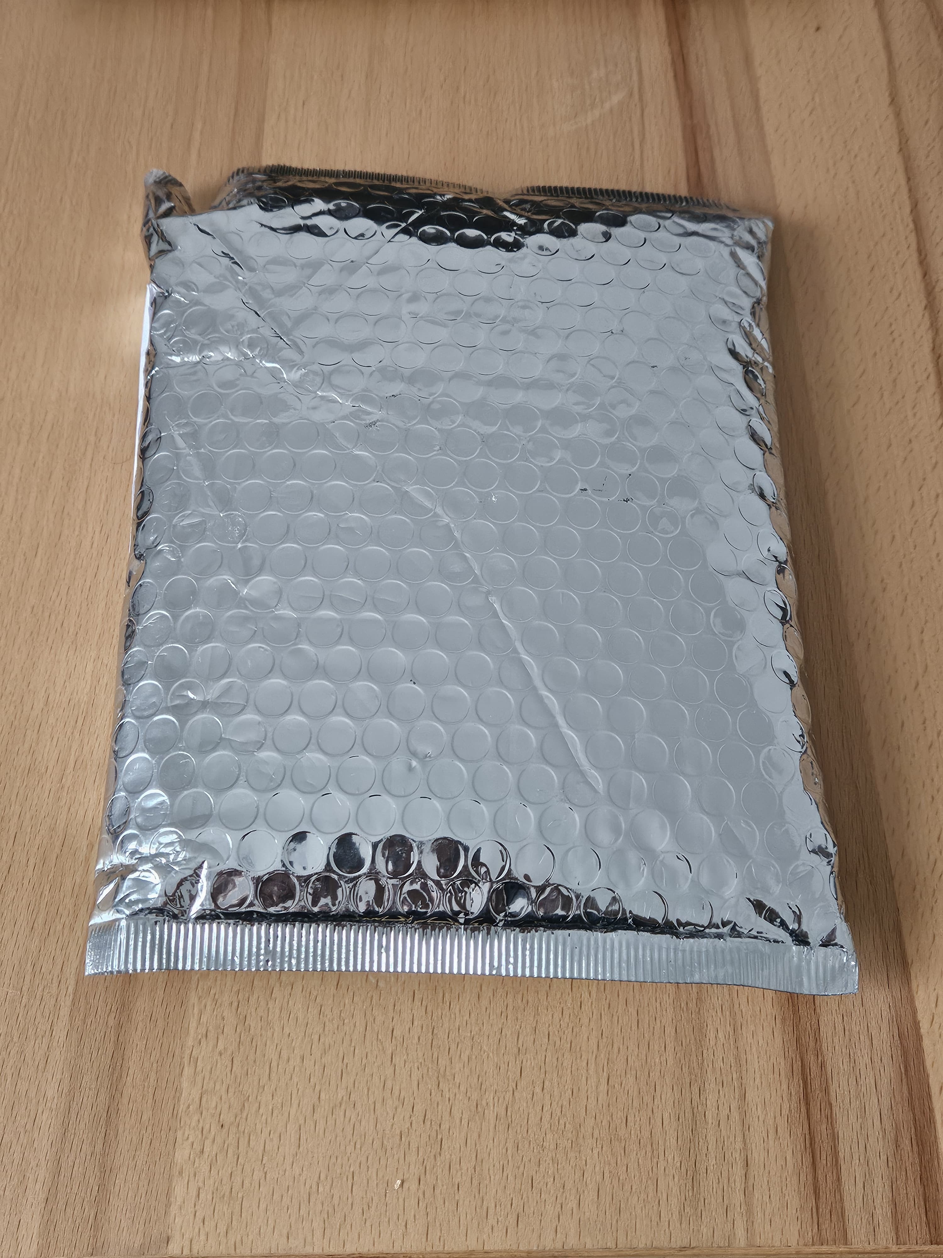 RTL-SDR Blog V4 with Multipurpose Dipole Antenna Package